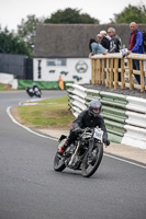 Vintage-motorcycle-club;eventdigitalimages;mallory-park;mallory-park-trackday-photographs;no-limits-trackdays;peter-wileman-photography;trackday-digital-images;trackday-photos;vmcc-festival-1000-bikes-photographs